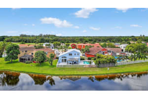 8225 Pelican Harbour Drive, Lake Worth, FL 33467 - MLS#R11109697