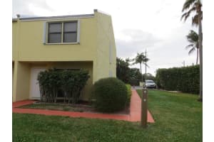 2805 N Highway A1a G, Fort Pierce