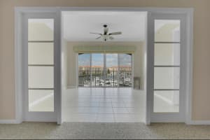 9 Harbour Isle Drive E 1, Fort Pierce, FL 34949 - MLS#R11109733