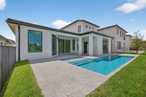 5746 Ashwood Circle W, Hollywood, FL 33312 - MLS#R11109757
