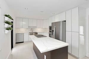 16930 NW 54th Avenue, Miami Gardens, FL 33055 Sold 10/03/25
