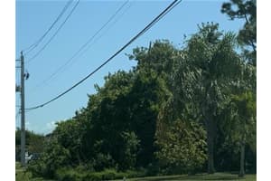 2352 SE Melaleuca Boulevard, Port Saint Lucie, FL 34952 Sold 09/09/25