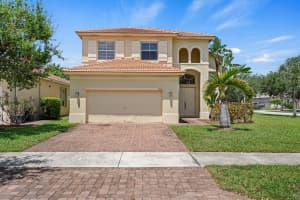 5919 Walnut Park Ln Lane, Fort Pierce