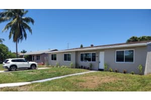 6448 N Lawrence Road, Lake Worth, FL 33462 Sold 10/22/25