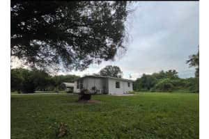 3704 NW 36th Avenue, Okeechobee, FL 34972 Sold 09/19/25