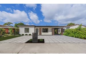 1339 NE 15th Avenue, Fort Lauderdale, FL 33304 - MLS#R11109921