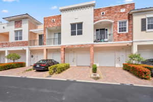 10560 SW Stephanie Way 1-204, Port Saint Lucie, FL 34987 Sold 01/03/26