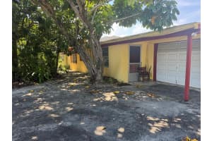 212 Indian Hills Drive, Fort Pierce, FL 34982 - MLS#R11109931