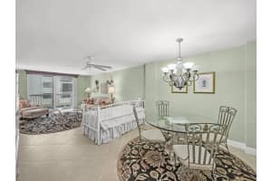 125 Ocean Avenue 303, Palm Beach Shores, FL 33404 - MLS#R11109947