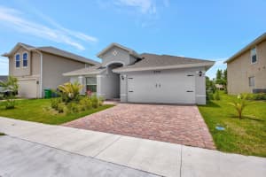 9709 Starboard Drive, Fort Pierce, FL 34945 - MLS#R11109978