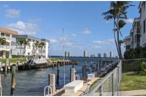 131 Doolen Court 208, North Palm Beach