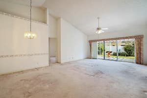 6118 Lauderdale Street, Jupiter, FL 33458 Sold 08/13/25