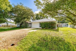 2130 87th Avenue, Vero Beach, FL 32966 Sold 10/17/25