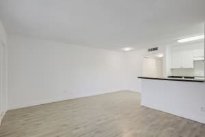 1507 Meadows Circle W, Boynton Beach, FL 33436 - MLS#R11110007