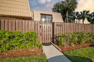 6824 68th Way, West Palm Beach, FL 33409 Sold 09/05/25