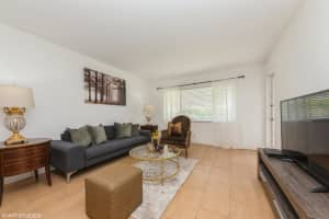 2581 N Garden 108 Drive N 108, Lake Worth, FL 33461 - MLS#R11110017