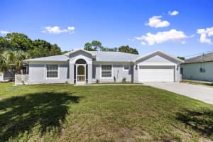 5712 Tangelo Drive, Fort Pierce, FL 34982 - MLS#R11110022