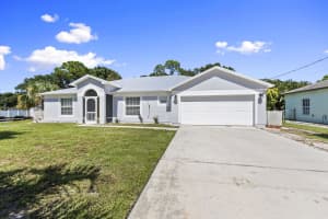 5712 Tangelo Drive, Fort Pierce, FL 34982 - MLS#R11110022