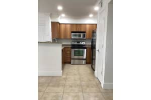 1011 Crystal Way G, Delray Beach, FL 33444 - MLS#R11110054