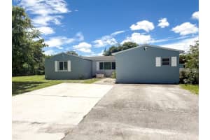 1097 Palmetto Road, Haverhill, FL 33417 Sold 09/12/25