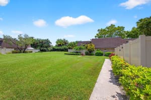 7205 72nd Way, West Palm Beach, FL 33407 - MLS#R11110064