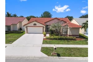 8260 Lake Cypress Road, Lake Worth