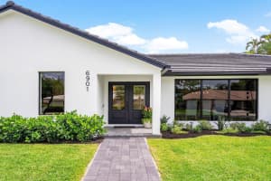 6901 Giralda Circle, Boca Raton, FL 33433 - MLS#R11110107