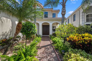 10638 Old Hammock Way, Wellington, FL 33414 Sold 12/08/25