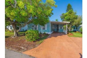 6910 SE Morningside Drive, Stuart, FL 34997 - MLS#R11110143