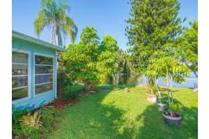 6910 SE Morningside Drive, Stuart, FL 34997 - MLS#R11110143