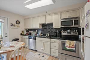 1940 Westminster Circle 3, Vero Beach, FL 32966 - MLS#R11110152