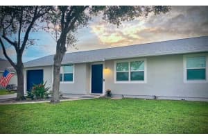 2590 Sw Hinchman Street, Port Saint Lucie