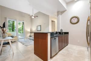403 S Sapodilla Avenue 102, West Palm Beach, FL 33401 - MLS#R11110167