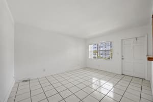 5050 Bayview Drive 9, Fort Lauderdale, FL 33308 - MLS#R11110201