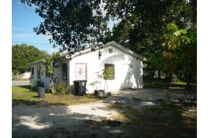 312 S 25th Street, Fort Pierce, FL 34947 Sold 08/22/25