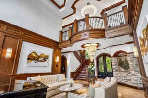 2325 NE 27th Street, Lighthouse Point, FL 33064 - MLS#R11110205