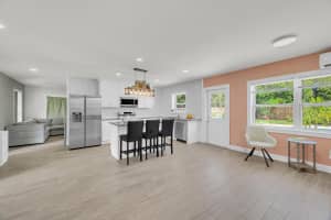 105 SE Castana Court, Port Saint Lucie, FL 34983 - MLS#R11110215