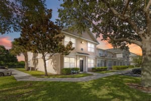 110 Turpial Way 102, Melbourne
