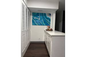 723 Sunny Pine Way Way B-2, Greenacres, FL 33415 - MLS#R11110247