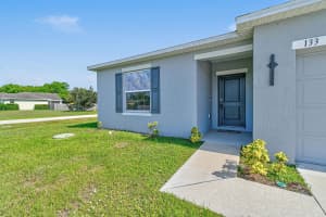 133 S Wakefield Circle, Port Saint Lucie, FL 34953 Sold 11/10/25