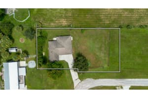 9801 SE 117 Trail, Okeechobee, FL 34974 - MLS#R11110278
