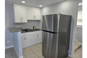 513 Greynolds Circle Cottage, Lantana, FL 33462 - MLS#R11110324