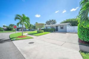 212 NW 11th Avenue, Boynton Beach, FL 33435 Sold 09/11/25