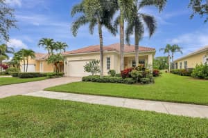 8580 SW Cruden Bay Court, Stuart, FL 34997 - MLS#R11110351