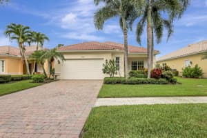 8580 SW Cruden Bay Court, Stuart, FL 34997 - MLS#R11110351