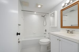7030 Half Moon Circle 117, Hypoluxo, FL 33462 - MLS#R11110359