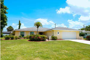 1351 Oaklawn Court, Fort Myers, Fl 33919, Fort Myers