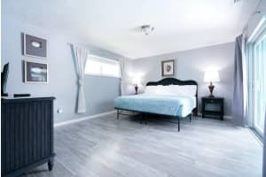 1351 Oaklawn Court, Fort Myers, FL 33919 - MLS#R11110375