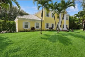 1920 Embassy Drive, West Palm Beach, FL 33401 - MLS#R11110380