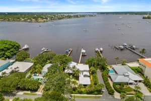 700 SW St Lucie Crescent, Stuart, FL 34994 Sold 11/18/25